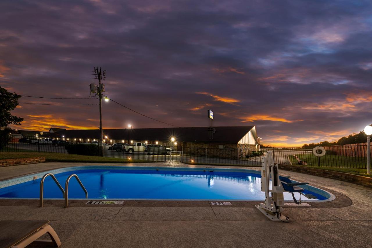 Scottish Inns - Декейтер Экстерьер фото