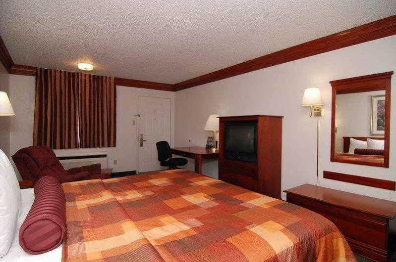 Scottish Inns - Декейтер Экстерьер фото